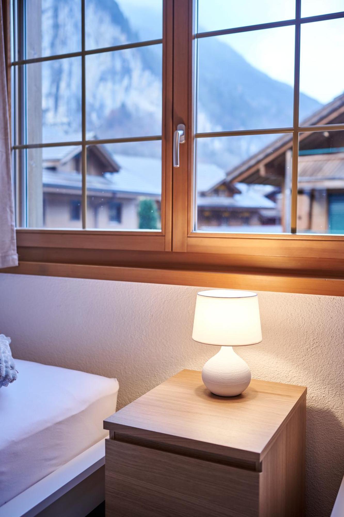 Apartment Mountain View, Luxury, Spacious With Best Views Лаутербрунен Екстериор снимка