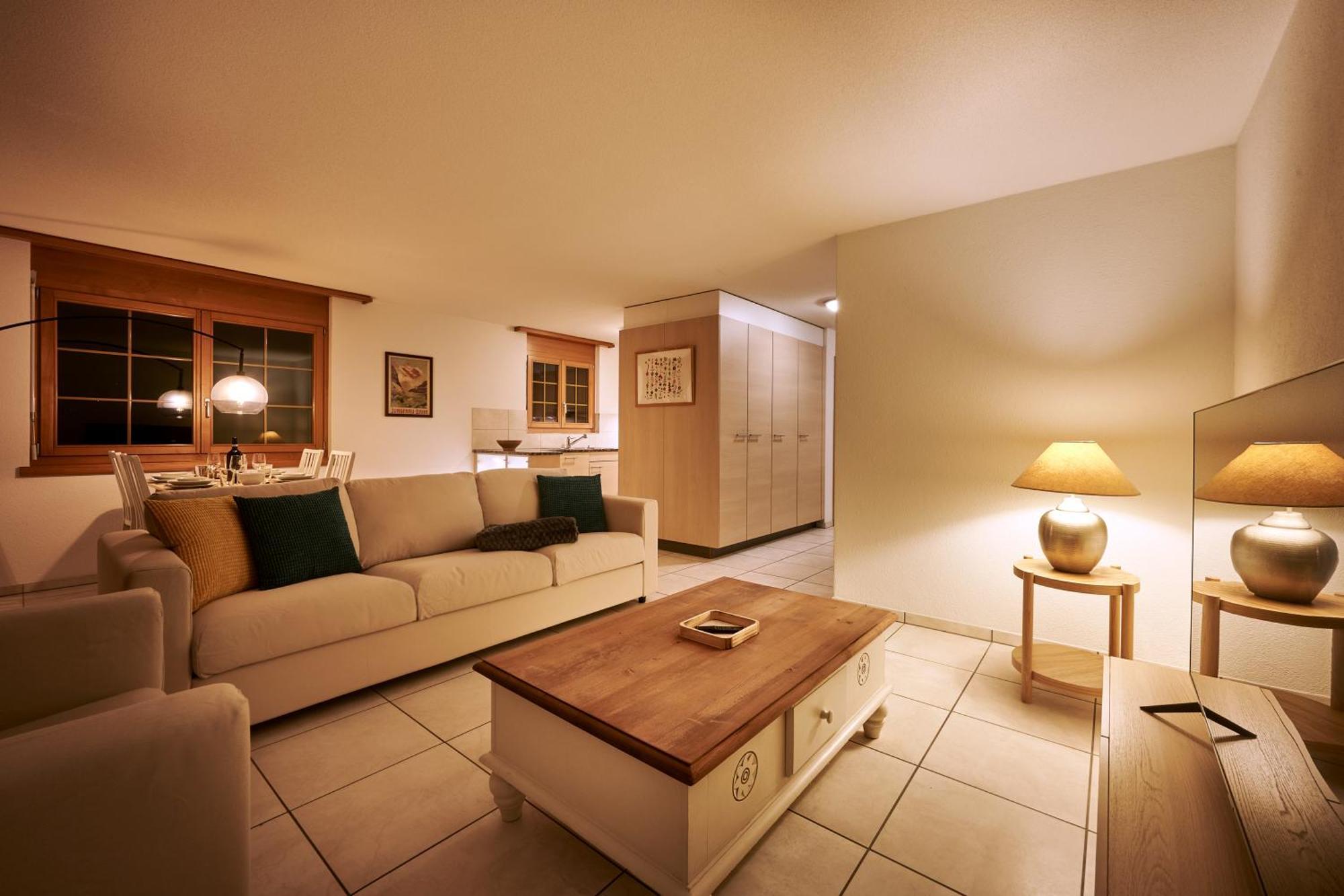 Apartment Mountain View, Luxury, Spacious With Best Views Лаутербрунен Екстериор снимка