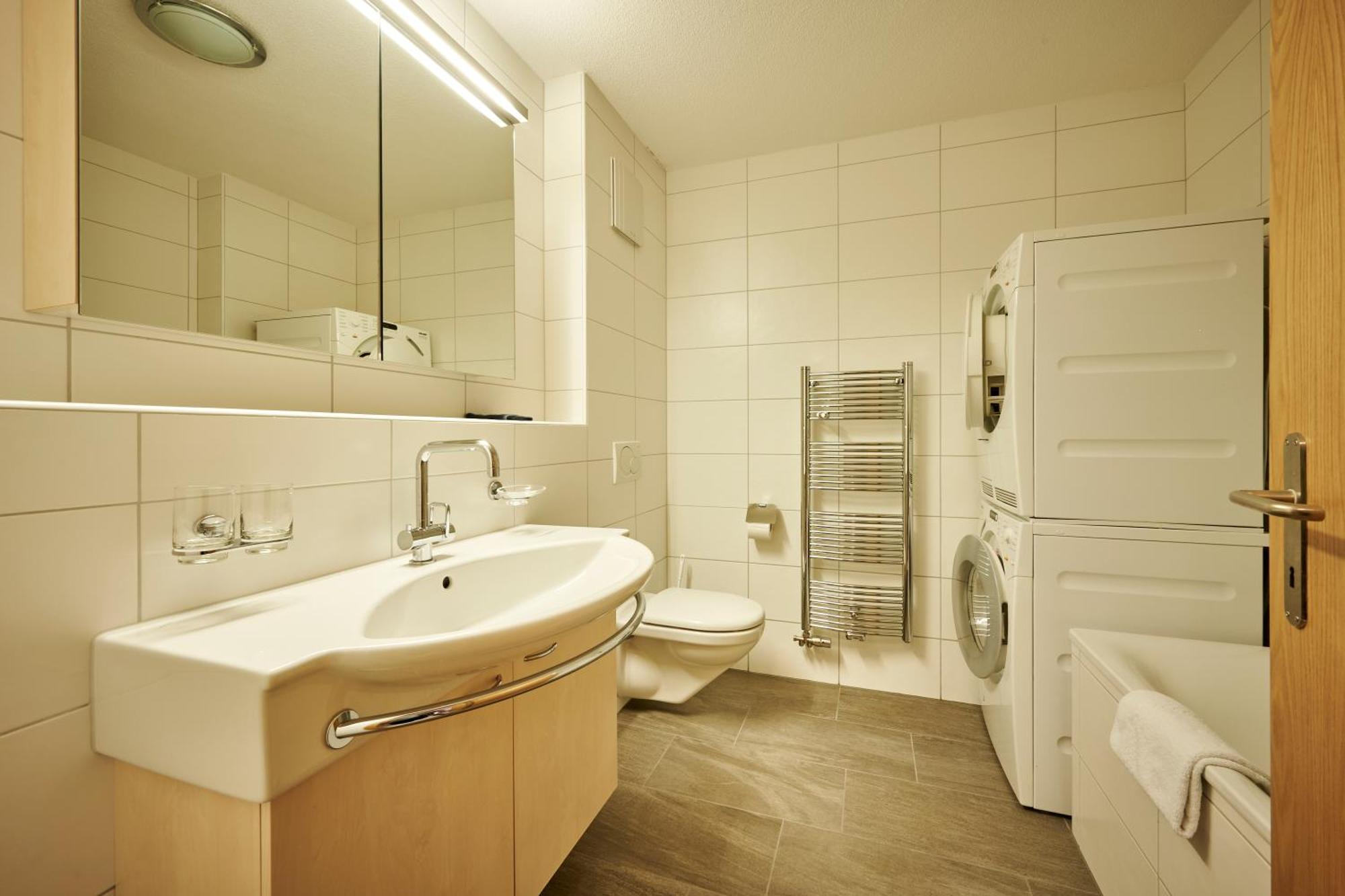 Apartment Mountain View, Luxury, Spacious With Best Views Лаутербрунен Екстериор снимка